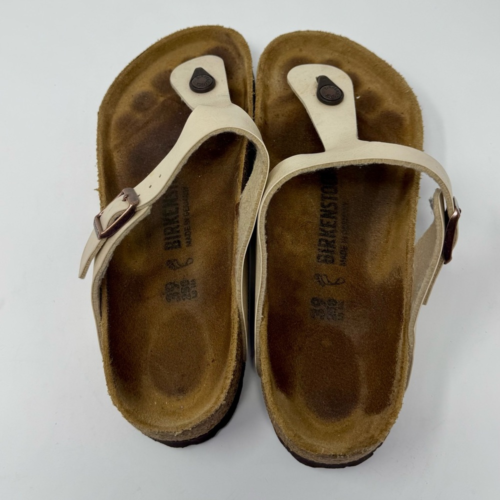 Birkenstock | Gizeh Sandals, Pearly White Color, Size 39 - EUC - Picture 4 of 7